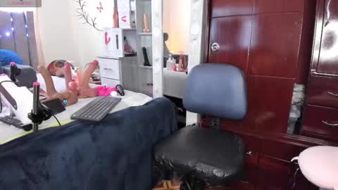 Eva Notty  online show from 12/03/25, 04:38