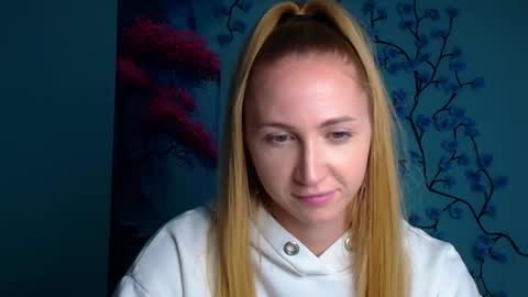 Eva online show from 10/13/25, 05:13