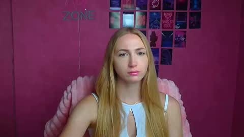 Eva online show from 10/16/25, 11:11
