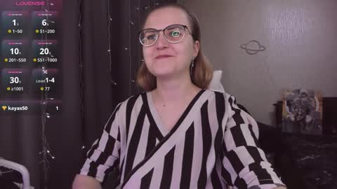 Eva online show from 11/30/25, 11:58