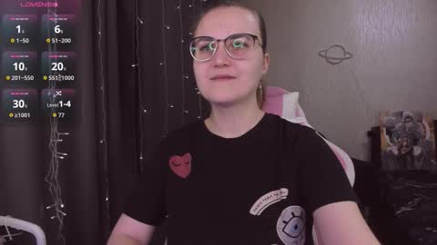 Eva online show from 12/19/25, 11:28