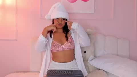 Eva online show from 07/01/26, 01:29