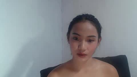 eva_pinay19 online show from 11/08/25, 09:20