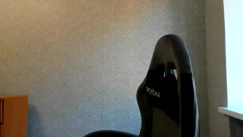 Eva online show from 08/05/26, 03:31