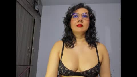 Snapshot of eva_rain01 chatting on 07/10/26, 07:05 Eva online show from 07/10/26, 07:05
