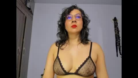Snapshot of eva_rain01 chatting on 07/11/26, 06:54 Eva online show from 07/11/26, 06:54