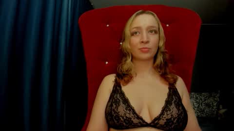 Ice Goddess online show from 10/14/25, 09:04