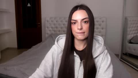 Eva online show from 02/03/25, 01:51