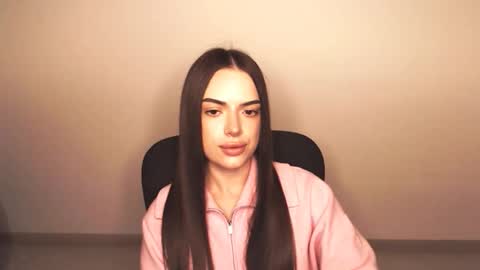 Eva online show from 10/16/25, 04:08