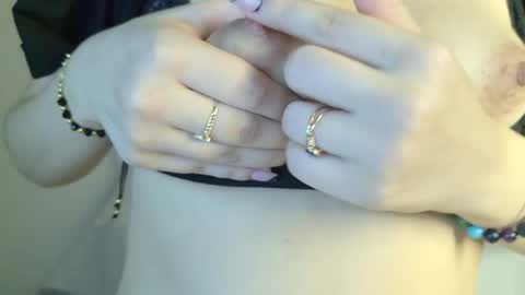 Snapshot of eva_sin18 chatting on 05/15/26, 11:12 Eva Sin online show from 05/15/26, 11:12