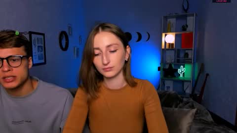 Snapshot of eva_smiith_ chatting on 09/09/25, 05:51 Eva online show from 09/09/25, 05:51