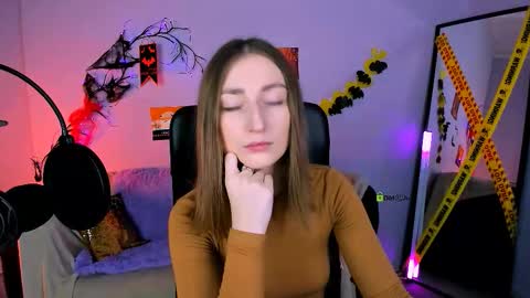 Snapshot of eva_smiith_ chatting on 11/03/25, 06:36 Eva online show from 11/03/25, 06:36