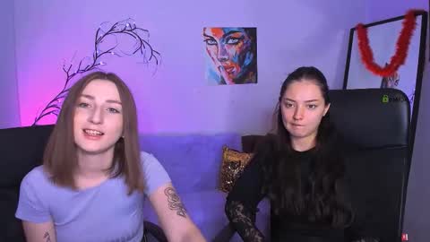 Snapshot of eva_smiith_ chatting on 11/12/25, 06:58 Eva online show from 11/12/25, 06:58