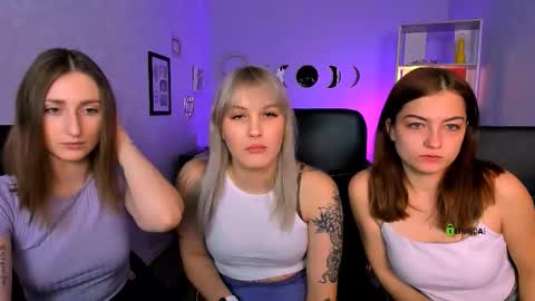 Snapshot of eva_smiith_ chatting on 12/05/25, 06:44 Eva online show from 12/05/25, 06:44