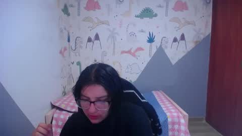 eva_smit_t online show from 12/17/25, 02:06