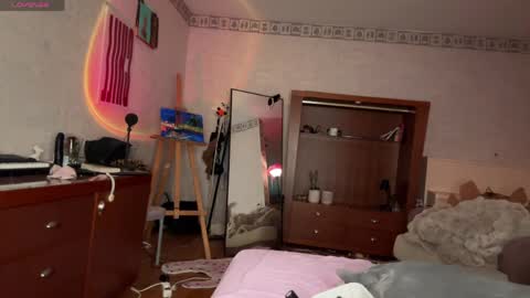 Snapshot of eva_varnerr chatting on 05/01/26, 11:20 eva varnerr online show from 05/01/26, 11:20
