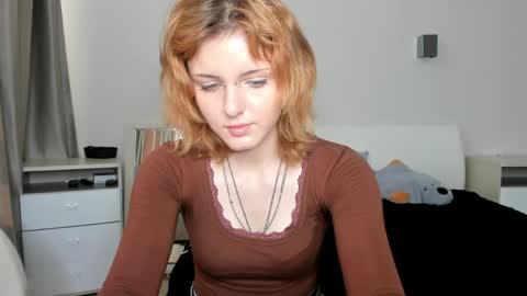 Snapshot of eva_vv chatting on 05/23/26, 06:51 Eva online show from 05/23/26, 06:51