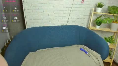 Snapshot of eva_willise chatting on 07/05/26, 03:19 Hi Im Eva new here online show from 07/05/26, 03:19