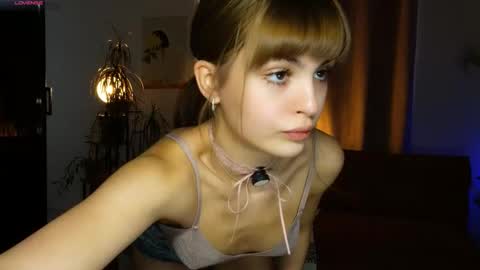 Hello my name is Eva its my first day here online show from 11/24/25, 08:14