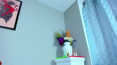  Eva Grey  online show from 10/09/25, 08:29