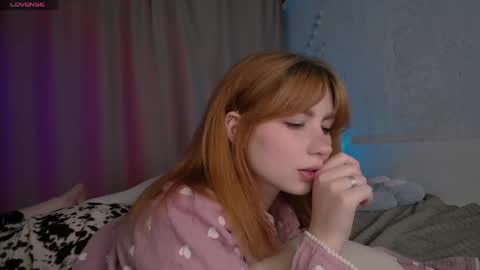 Eva online show from 04/17/26, 10:07