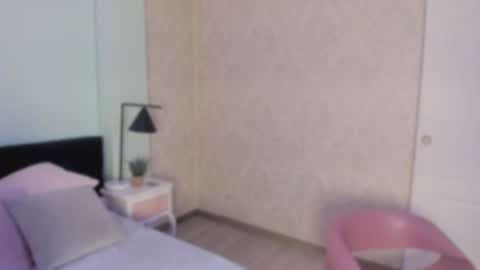 julieth online show from 11/04/25, 12:26