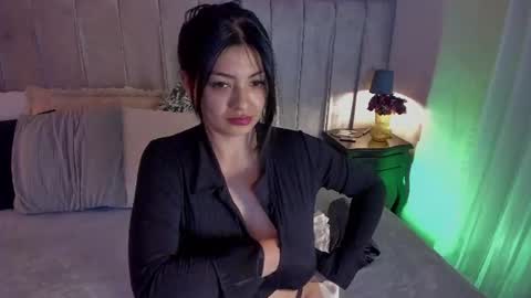 Snapshot of evaa_stevens chatting on 06/16/26, 07:49 julieth online show from 06/16/26, 07:49