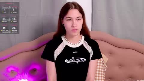 Snapshot of evaandluna chatting on 07/27/26, 12:28 Eva online show from 07/27/26, 12:28