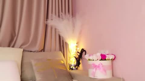 Eva 3 online show from 02/12/25, 07:35