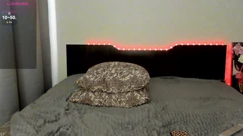 Snapshot of evablisss chatting on 02/05/25, 07:39 Eva online show from 02/05/25, 07:39