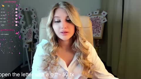 Eva  online show from 02/18/25, 05:53