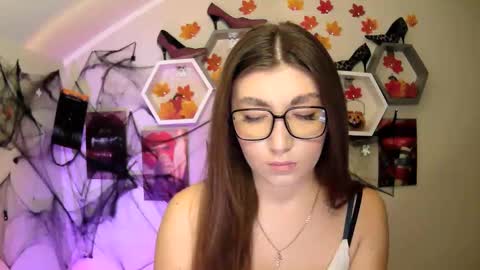 Snapshot of evachaturbatte chatting on 10/23/25, 08:13 Evachaturbatte online show from 10/23/25, 08:13