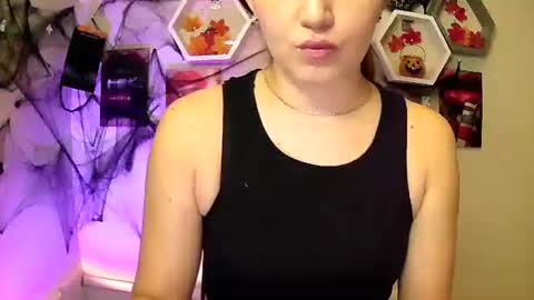 Snapshot of evachaturbatte chatting on 10/27/25, 10:08 Evachaturbatte online show from 10/27/25, 10:08