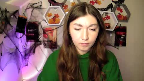 Snapshot of evachaturbatte chatting on 10/28/25, 12:52 Evachaturbatte online show from 10/28/25, 12:52