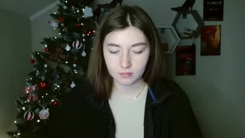 Snapshot of evachaturbatte chatting on 11/30/25, 10:08 Evachaturbatte online show from 11/30/25, 10:08