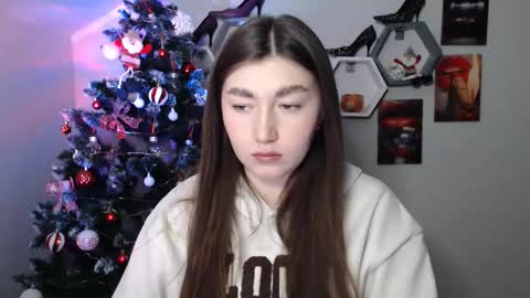 Snapshot of evachaturbatte chatting on 01/06/26, 07:12 Evachaturbatte online show from 01/06/26, 07:12