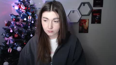 Snapshot of evachaturbatte chatting on 01/10/26, 07:54 Evachaturbatte online show from 01/10/26, 07:54