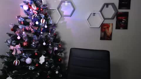 Snapshot of evachaturbatte chatting on 01/16/26, 05:22 Evachaturbatte online show from 01/16/26, 05:22