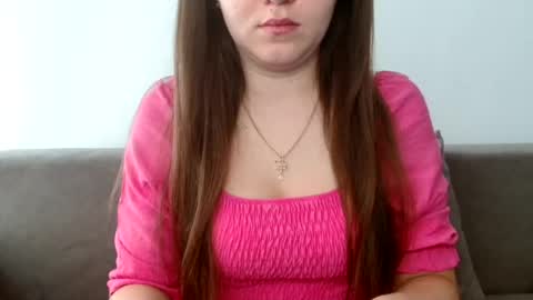 Snapshot of evachaturbatte chatting on 07/31/26, 05:18 Evachaturbatte online show from 07/31/26, 05:18