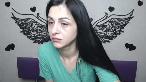 EvaClarkk online show from 04/17/26, 10:40