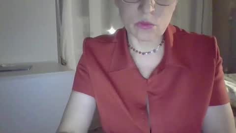 evaglad online show from 09/29/25, 04:45