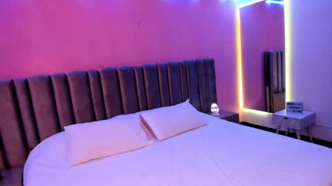 Eva Gomez online show from 01/15/25, 04:15