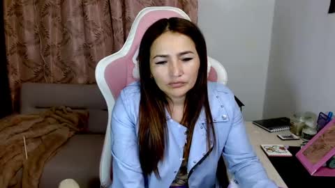 Eva online show from 02/18/25, 12:48