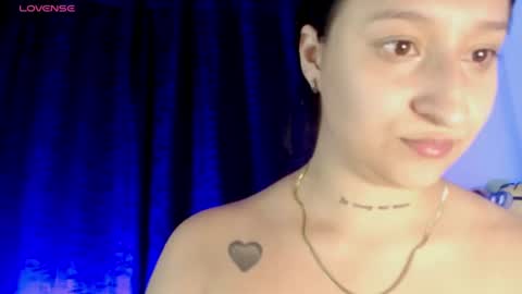 Snapshot of evah_lee chatting on 07/09/26, 03:32 Evah Lee online show from 07/09/26, 03:32