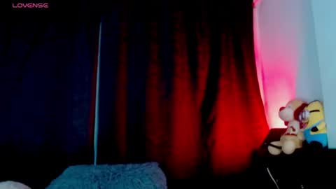 Snapshot of evah_lee chatting on 07/11/26, 02:36 Evah Lee online show from 07/11/26, 02:36