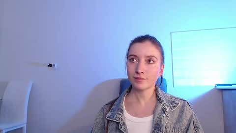 Eva online show from 03/19/26, 04:05