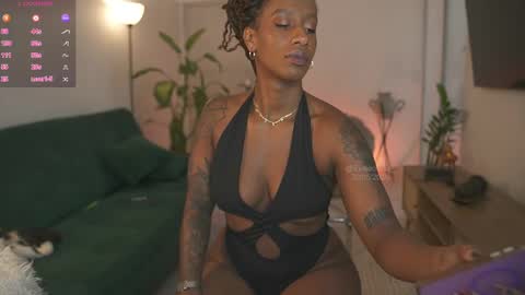 Snapshot of evajacksss_ chatting on 05/30/26, 08:28 evajacksss_ online show from 05/30/26, 08:28