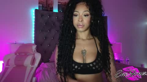 Eva online show from 04/17/26, 07:55