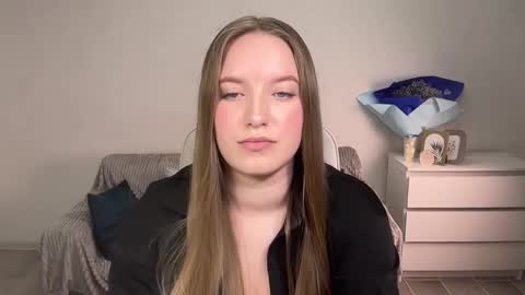 Eva online show from 09/10/25, 08:53