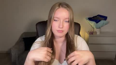 Eva online show from 04/20/26, 08:43